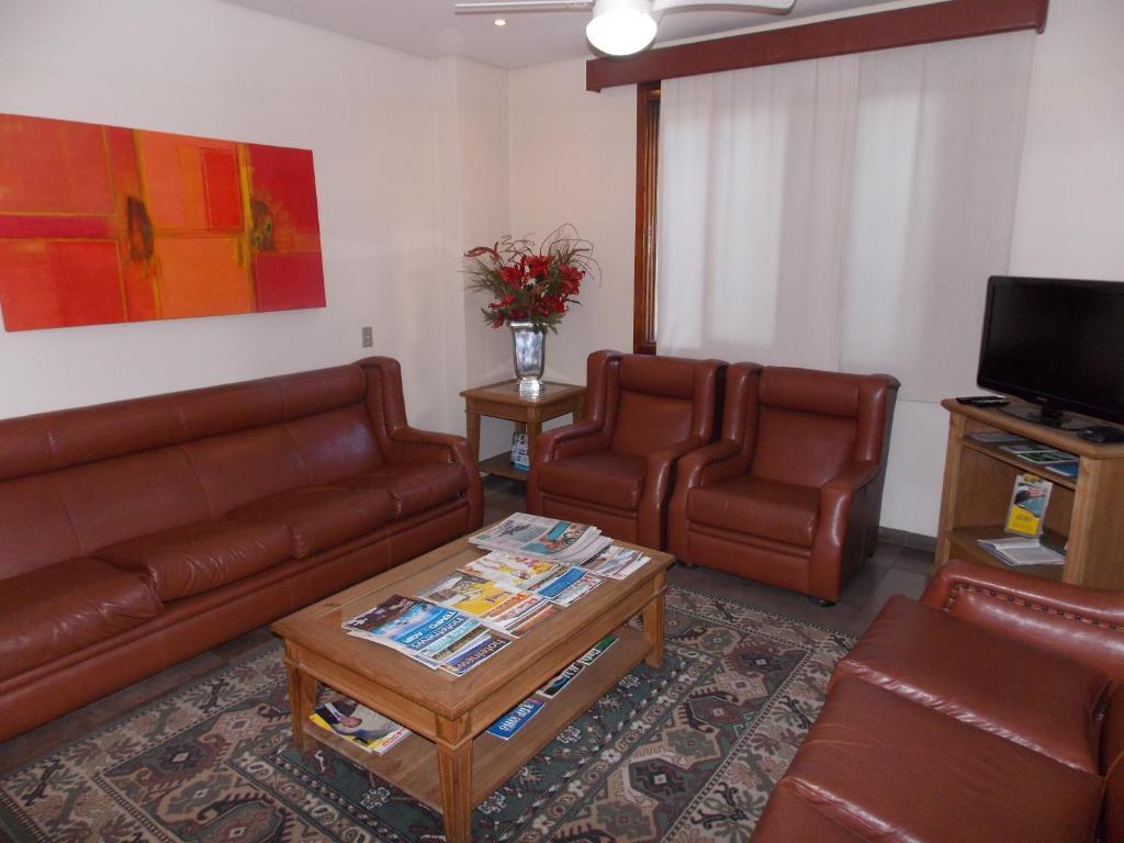 Hotel Porto Alegre Zewnętrze zdjęcie